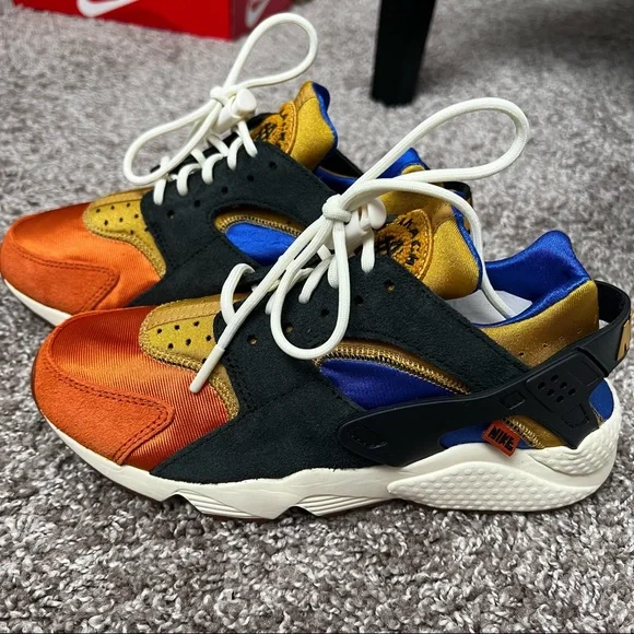 Nike Huarache - Picture 8 of 9